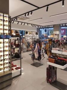 2_Parfois via Torino copy